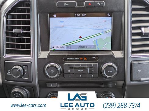 Used 2018 Ford F150 XLT w/ Equipment Group 302A Luxury AWD/4WD image 15