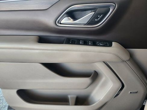 Used 2022 Chevrolet Tahoe LT w/ Luxury Package image 25