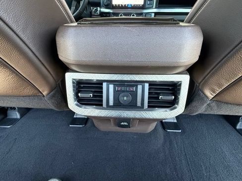 Certified 2025 Ford F450 King Ranch w/ FX4 Off-Road Package AWD/4WD image 18