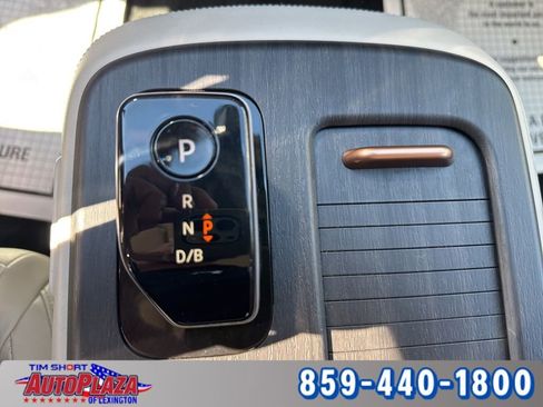 Used 2023 Nissan Ariya AWD image 40