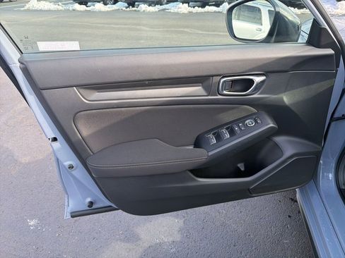 Certified 2024 Honda Civic Sport image 18