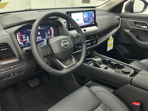 New 2026 Nissan Rogue Platinum AWD/4WD image 23