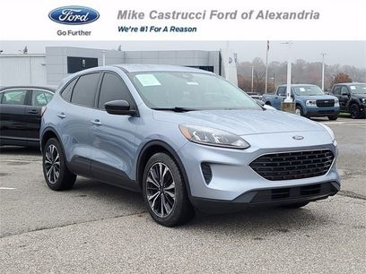 Used 2022 Ford Escape SE w/ SE Sport Appearance Package