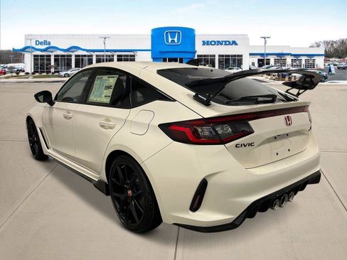 New 2026 Honda Civic Type R image 5