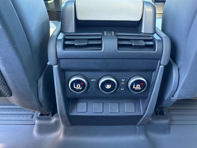 Used 2023 Land Rover Defender 110 X-Dynamic SE AWD/4WD image 13