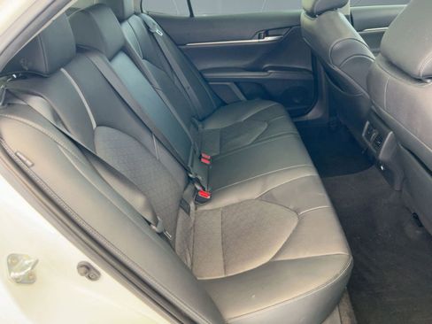 Used 2021 Toyota Camry XSE image 35