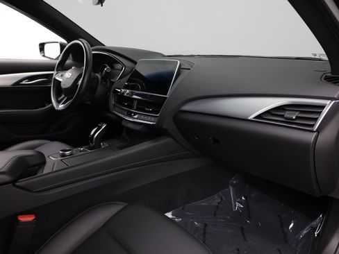 Used 2021 Cadillac CT5 Luxury RWD image 36