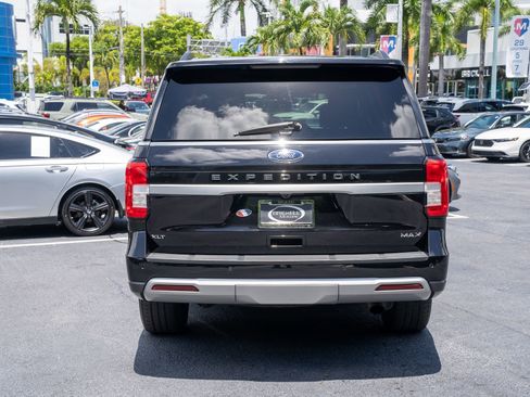 Used 2024 Ford Expedition Max XLT AWD/4WD image 6