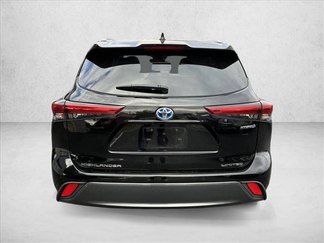 Used 2021 Toyota Highlander Limited AWD/4WD image 5