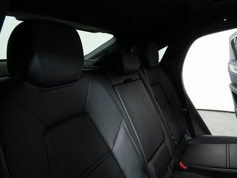 New 2026 Porsche Cayenne Coupe image 24