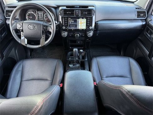 Used 2020 Toyota 4Runner Venture image 8