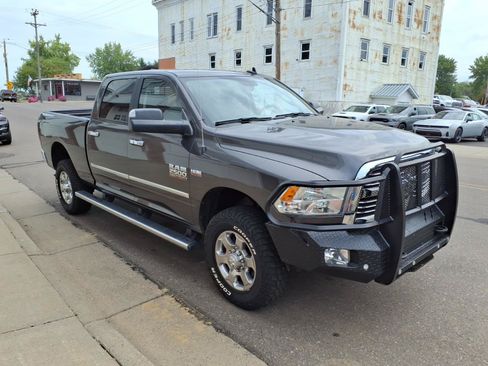 Used 2018 RAM 2500 Big Horn AWD/4WD image 4