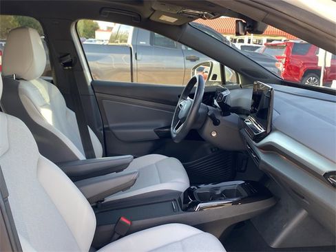 Used 2022 Volkswagen ID.4 Pro S image 11