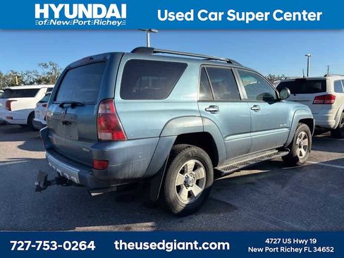 Used 2004 Toyota 4Runner SR5 image 3