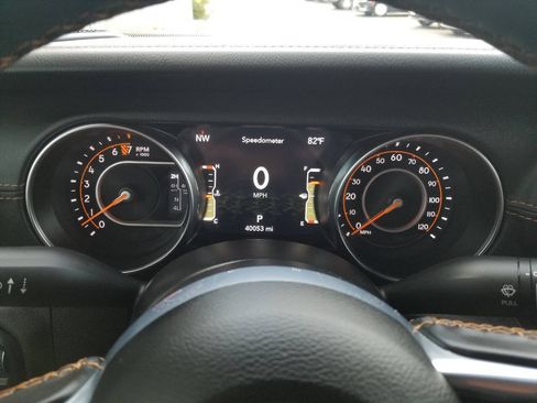Used 2021 Jeep Gladiator Overland AWD/4WD image 25
