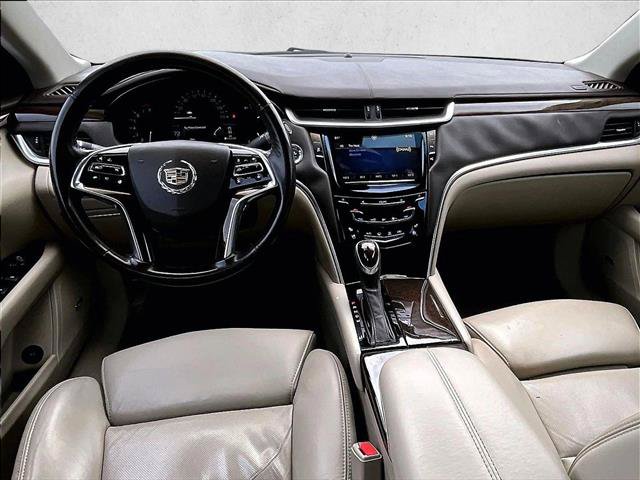 Used 2014 Cadillac XTS Luxury FWD image 16
