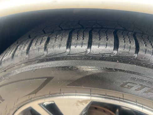 Used 2023 Nissan Sentra SV w/ Trunk Package image 34