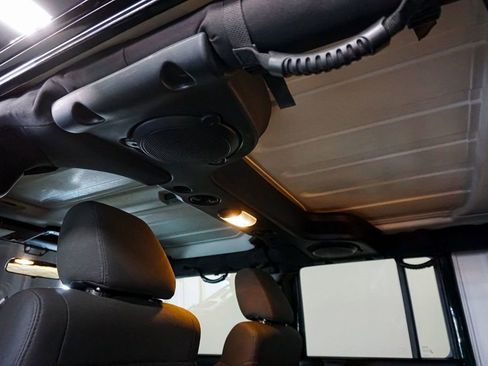 Used 2012 Jeep Wrangler Unlimited Sahara w/ Connectivity Group image 35