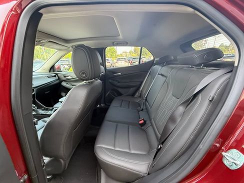 Used 2024 Buick Encore GX Avenir w/ Avenir Technology Package AWD/4WD image 5
