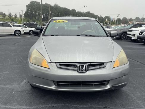 Used 2006 Honda Accord SE image 2