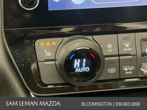 Used 2024 Toyota Grand Highlander XLE image 20