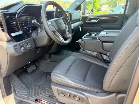 New 2026 Chevrolet Silverado 2500 LT w/ Trail Boss Package AWD/4WD image 12