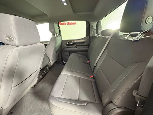 Used 2023 Chevrolet Silverado 1500 LT image 39