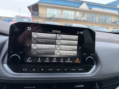 Used 2023 Nissan Rogue SL w/ SL Premium Package AWD/4WD image 23