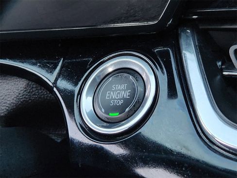 Used 2025 Chevrolet Trax RS w/ Driver Confidence Package image 23