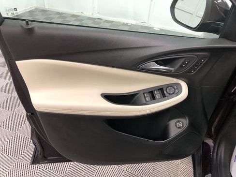 Used 2021 Buick Encore GX Essence w/ Experience Buick Package FWD image 35