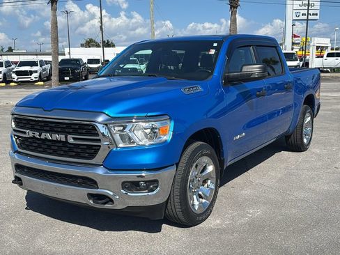 Used 2024 RAM 1500 Big Horn AWD/4WD image 2