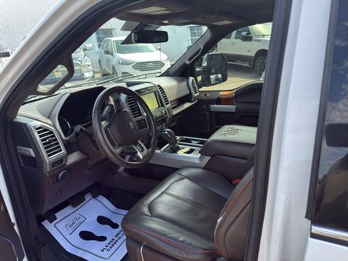 Used 2015 Ford F150 King Ranch w/ Equipment Group 601A Luxury AWD/4WD image 5