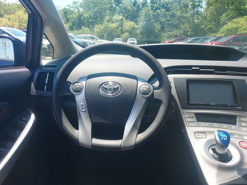 Used 2012 Toyota Prius Two FWD image 10