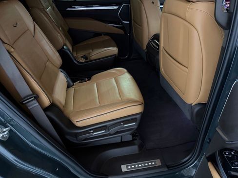 Used 2025 Cadillac Escalade Premium Luxury w/ LPO, Floor Liner Package AWD/4WD image 56