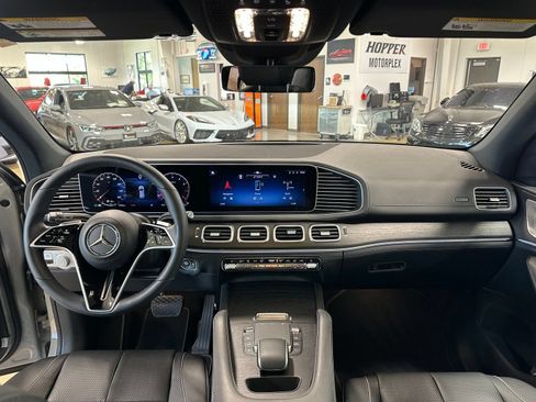 Used 2024 Mercedes-Benz GLE 450 4MATIC image 16