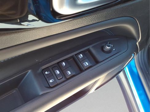 New 2026 Jeep Compass Latitude image 14