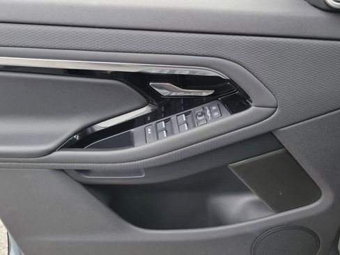 Used 2023 Land Rover Range Rover Evoque R-Dynamic S image 20