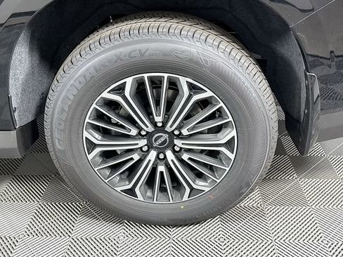 New 2026 Nissan Armada Platinum image 4