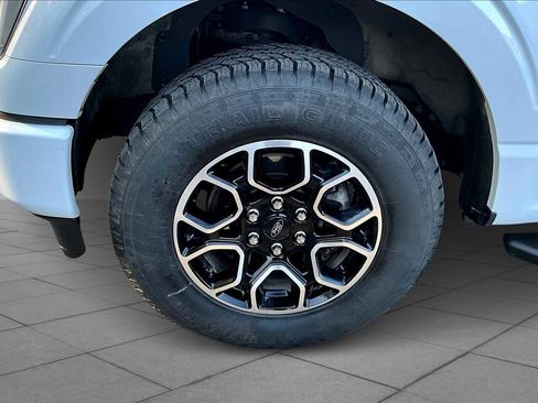 Used 2022 Ford F150 XLT w/ Equipment Group 302A High image 10