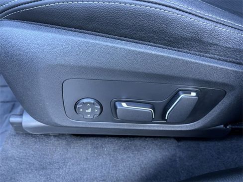 Used 2024 BMW X3 xDrive30i w/ Convenience Package w/ZPA image 10