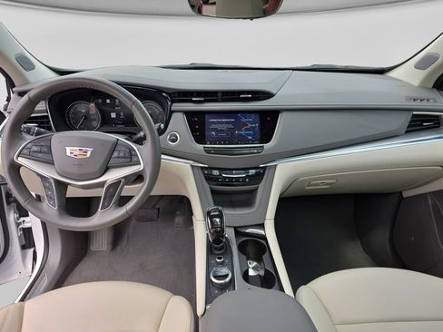 Used 2024 Cadillac XT5 Premium Luxury w/ Technology Package AWD/4WD image 24