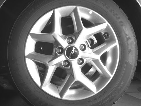 Used 2025 Kia Soul LX w/ LX Technology Package FWD image 14