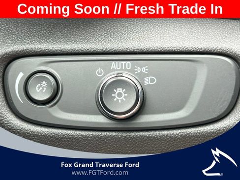 Used 2022 Chevrolet Blazer RS w/ Enhanced Convenience Package AWD/4WD image 18