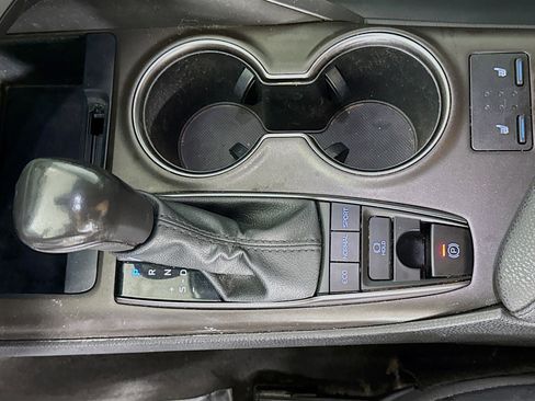 Used 2022 Toyota Camry XSE image 20