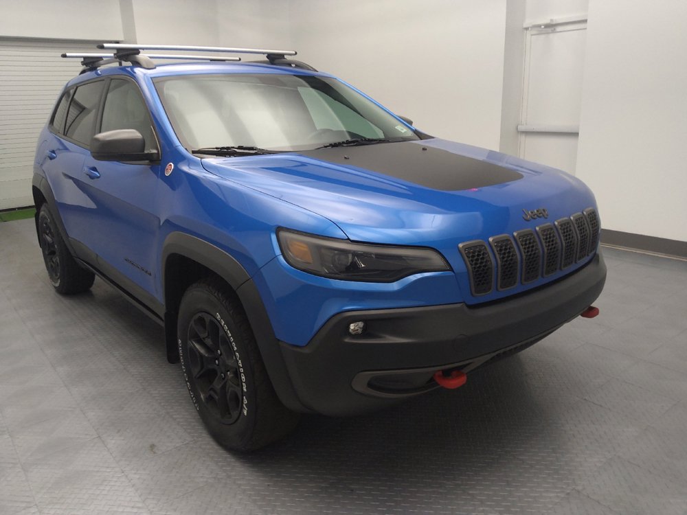 Used 2019 Jeep Cherokee Trailhawk w/ Cold Weather Group AWD/4WD image 13