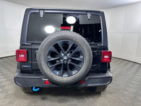 Used 2023 Jeep Wrangler Unlimited Sahara w/ Cold Weather Group image 4