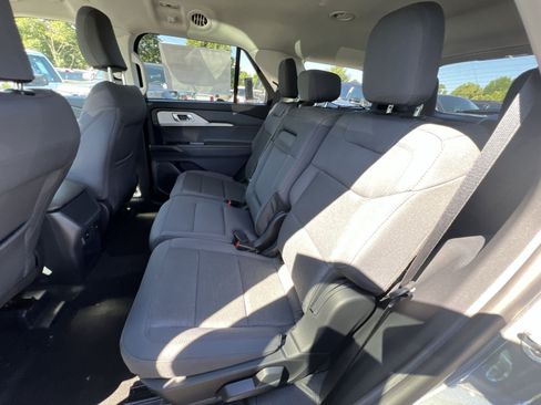 New 2026 Ford Explorer Active AWD/4WD image 32