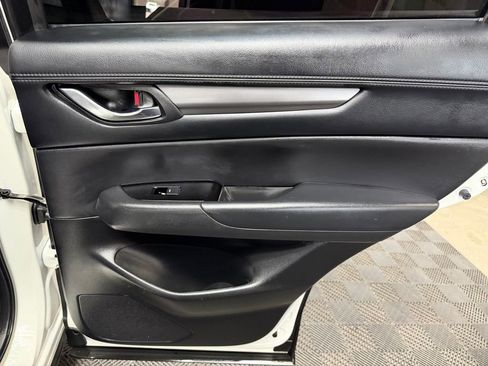 Used 2021 MAZDA CX-5 Touring FWD image 47