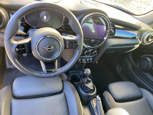 Used 2022 MINI Cooper S image 10