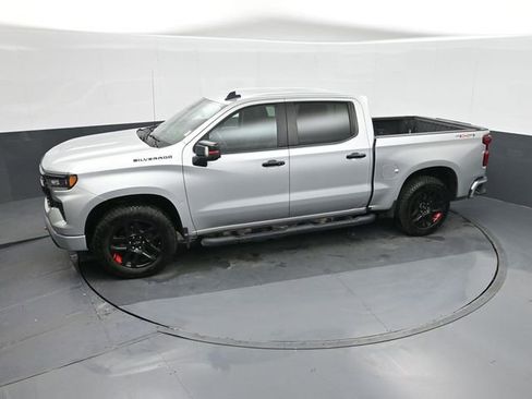 Used 2022 Chevrolet Silverado 1500 RST w/ Redline Edition AWD/4WD image 33